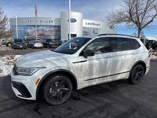 2024 Volkswagen Tiguan 2.0T SE R-Line Black 4MOTION