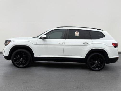 2023 Volkswagen Atlas 3.6L SE w/Technology