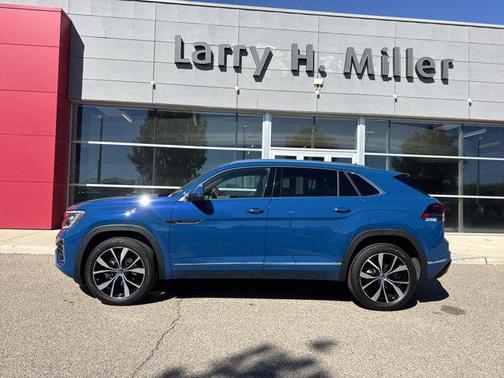 2026 Volkswagen Atlas Cross Sport 2.0T SEL Premium