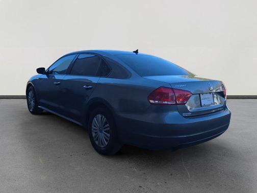 2015 Volkswagen Passat 1.8T S