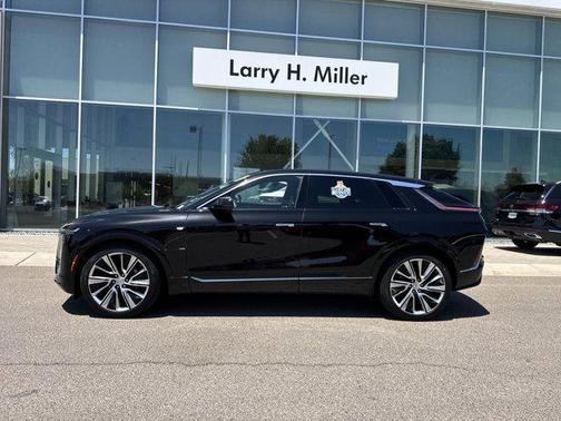 2024 Cadillac LYRIQ Luxury
