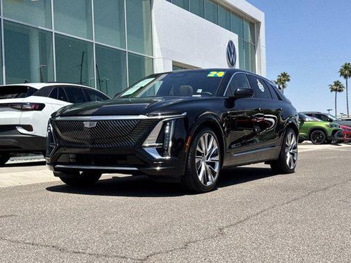 2024 Cadillac LYRIQ Luxury