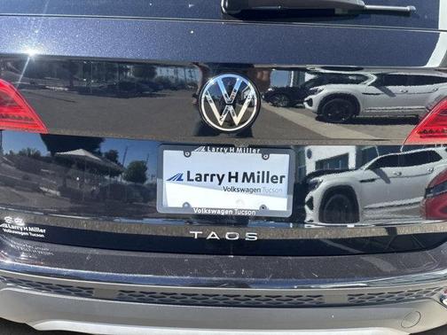 2024 Volkswagen Taos SE