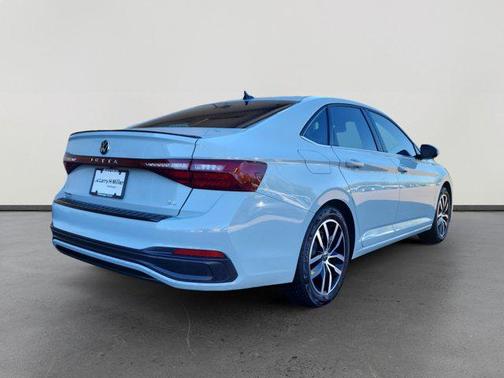 2025 Volkswagen Jetta 1.4T SE