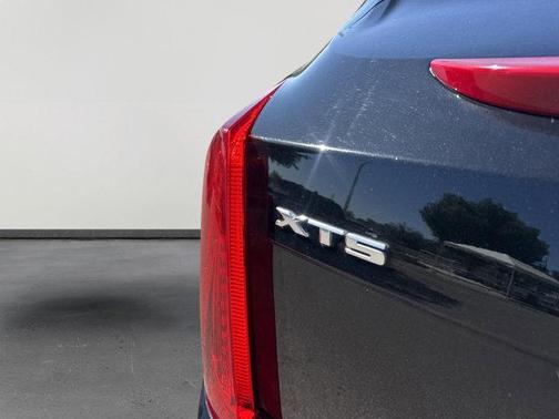 2016 Cadillac XTS Luxury
