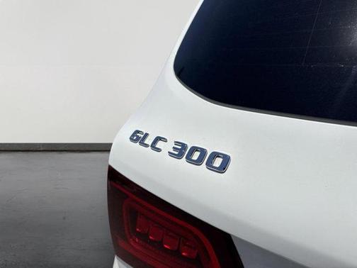 2021 Mercedes-Benz GLC 300 Base