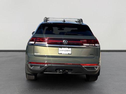 2026 Volkswagen Atlas Cross Sport 2.0T SEL