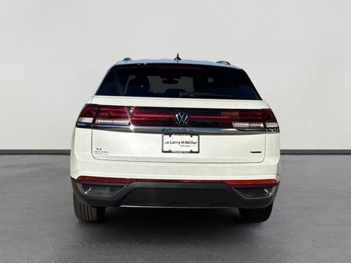 2026 Volkswagen Atlas Cross Sport 2.0T SE