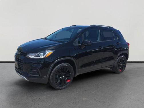 Mosaic Black Metallic 2020 Chevrolet Trax LT