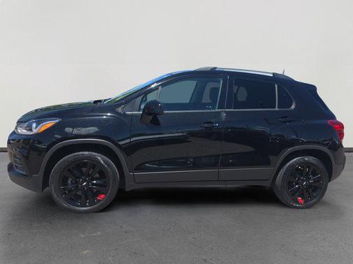 Mosaic Black Metallic 2020 Chevrolet Trax LT