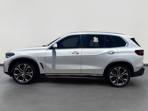 2022 BMW X5 sDrive40i