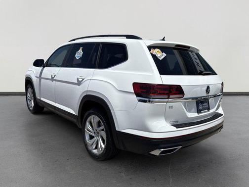2022 Volkswagen Atlas 2.0T SE w/Technology 4MOTION