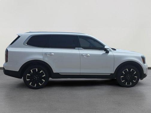 Glacial White Pearl 2024 Kia Telluride SX Prestige