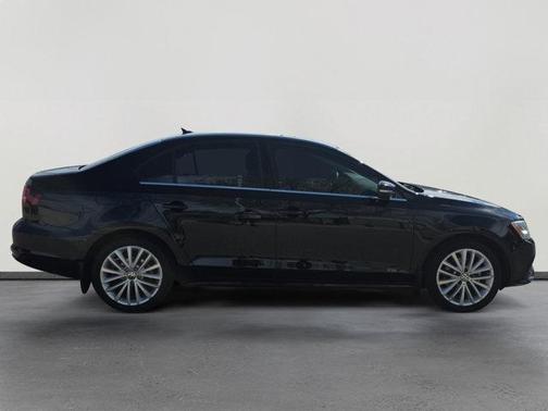 2016 Volkswagen Jetta 1.8T SEL