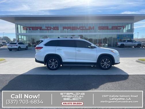 Photo 1 of 16 of 2019 Toyota Highlander XLE