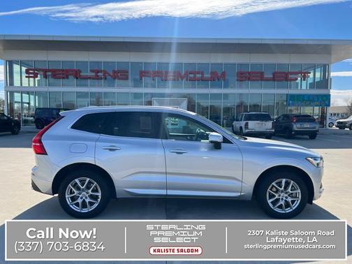 Photo 1 of 12 of 2021 Volvo XC60 T6 Momentum