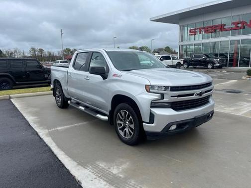 Photo 2 of 12 of 2020 Chevrolet Silverado 1500 RST