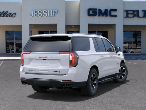 2025 GMC Yukon XL AT4