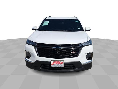 2022 Chevrolet Traverse RS