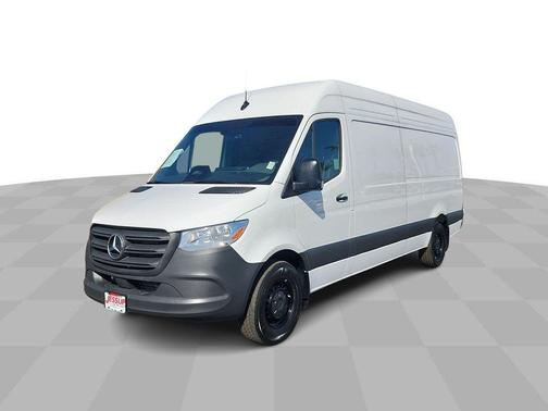 2025 Mercedes-Benz Sprinter 2500 HIGH ROOF 4-CYL DIESEL HO