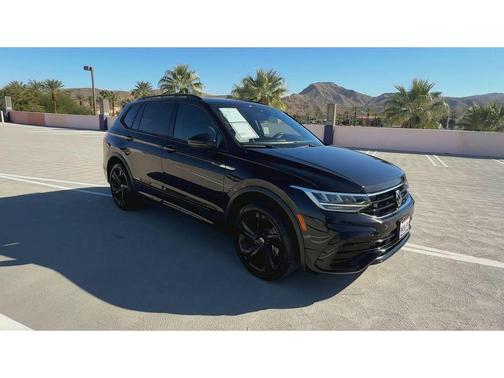 2024 Volkswagen Tiguan 2.0T SE R-Line Black