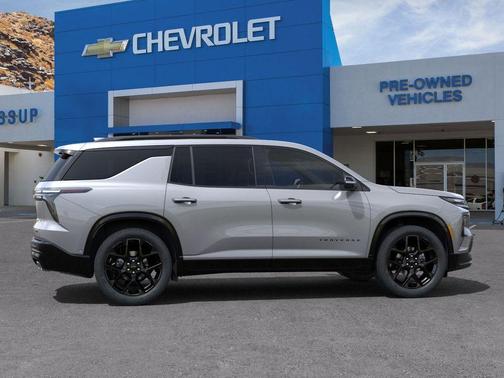 2025 Chevrolet Traverse RS