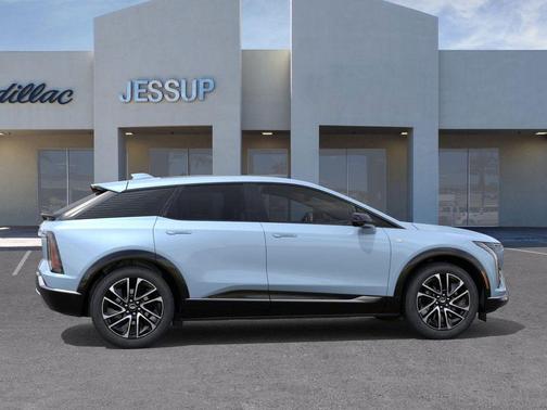 2025 Cadillac OPTIQ Sport