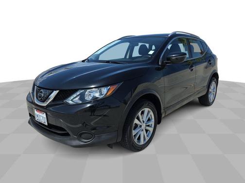 2018 Nissan Rogue Sport SV