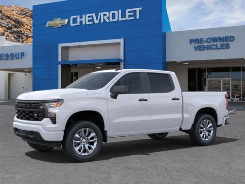 2025 Chevrolet Silverado 1500 Custom