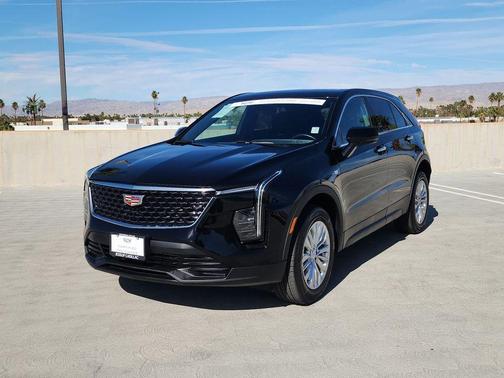2024 Cadillac XT4 Luxury