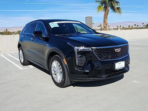 2024 Cadillac XT4 Luxury
