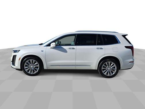 2022 Cadillac XT6 Premium Luxury AWD