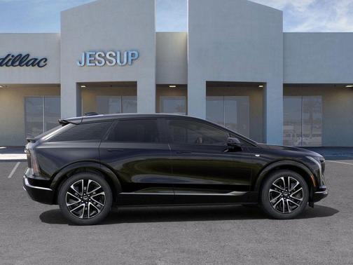 2025 Cadillac OPTIQ Sport
