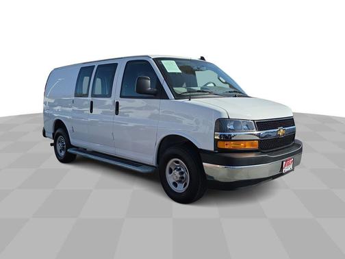 Summit White 2024 Chevrolet Express 2500 Work Van