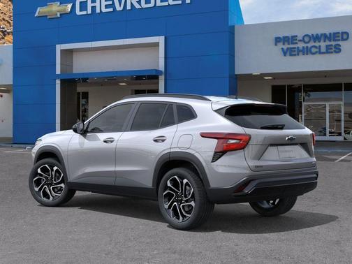 Sterling Gray Metallic 2026 Chevrolet Trax 2RS