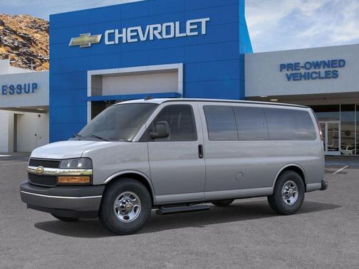 2026 Chevrolet Express 2500 LT