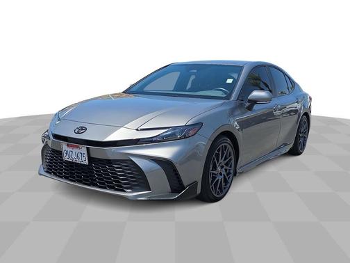 Metal 2025 Toyota Camry SE