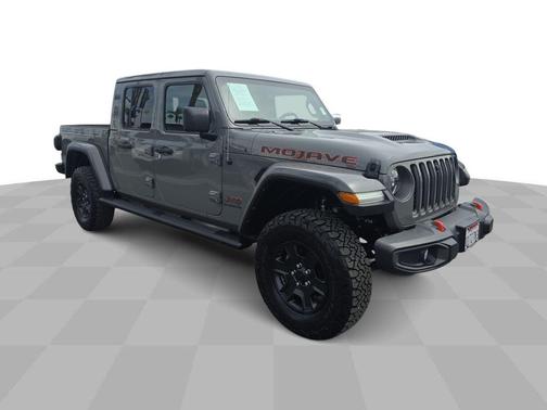 Sting Gray Clearcoat 2022 Jeep Gladiator Mojave