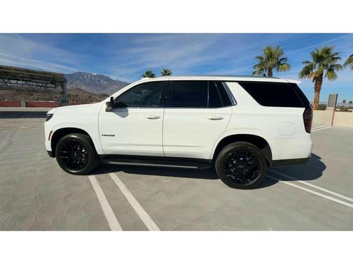 2025 Chevrolet Tahoe LS