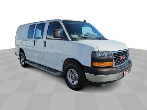 2023 GMC Savana 2500 Work Van