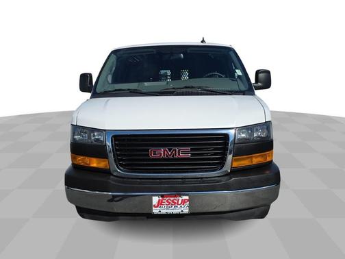2023 GMC Savana 2500 Work Van