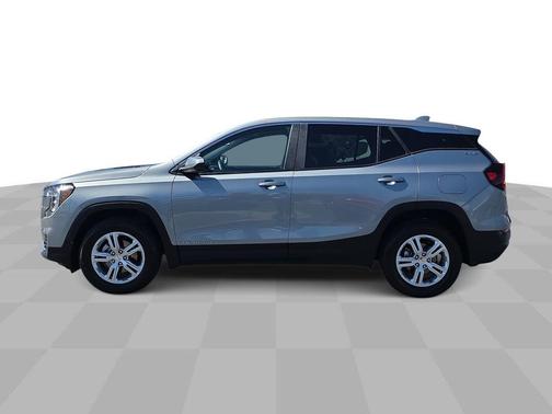 Sterling 2024 GMC Terrain SLE