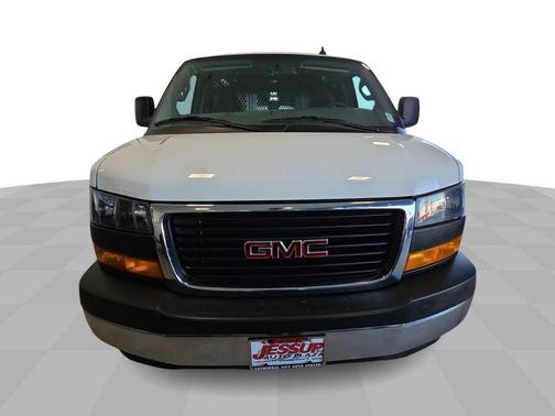 2023 GMC Savana 2500 Work Van