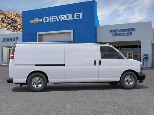 2025 Chevrolet Express 2500 Work Van