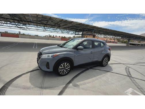 2022 Nissan Kicks SV