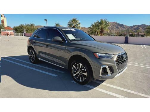 2025 Audi Q5 45 S line quattro Premium