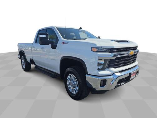 Summit White 2024 Chevrolet Silverado 3500 LT