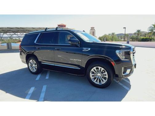 2022 GMC Yukon SLT
