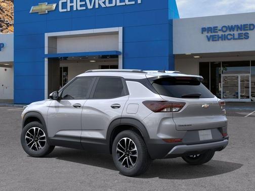 Sterling Gray Metallic 2026 Chevrolet Trailblazer LT