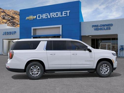 2026 Chevrolet Suburban LS